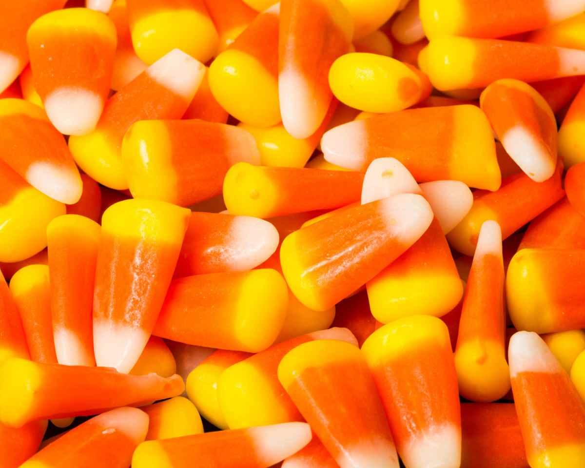 Candy Corn Bulk - CandyFavorites